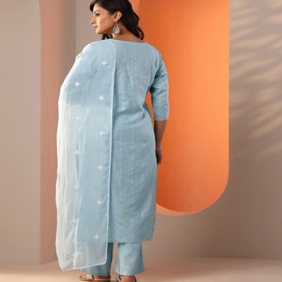 Blue Embroidered Kurta Set with Dupatta – Cotton Blend Chikankari S–2XL - Picture 5 of 7